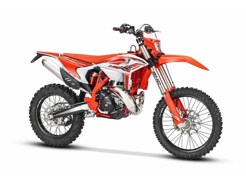 2025 Beta Enduro 300 2T Femon 1